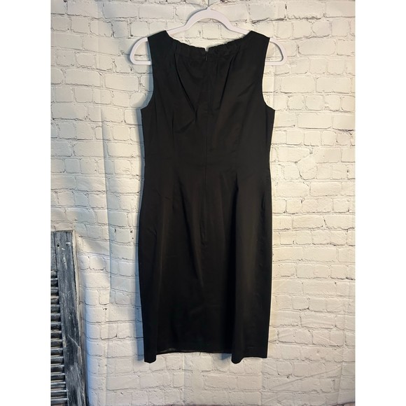 Women's Calvin Klein Ruched Neckline Sleeveless Sheath Dress. SZ 4. - Picture 2 of 3